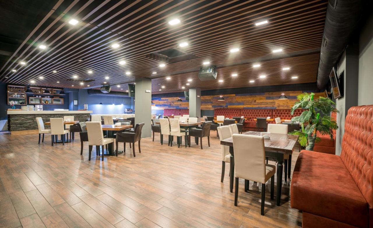 Capitol By Umbrella Hotel Tbilisi Ngoại thất bức ảnh